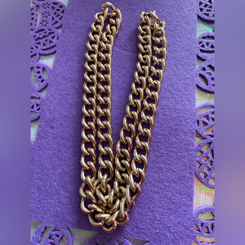 Women’s Vintage Brass look Chain Necklace